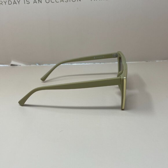 Topfoxx | The CEO Sunglasses in Nude